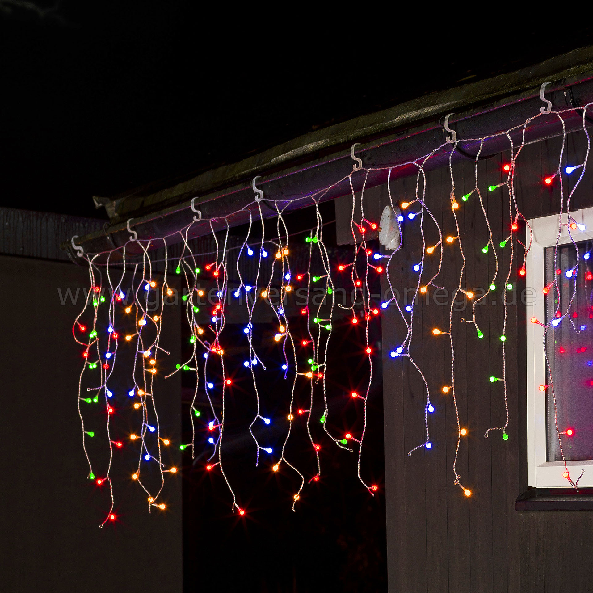 LED Eisregen-Lichtervorhang mit Globes Bunt